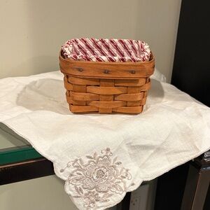 Woven Basket with Red Liner